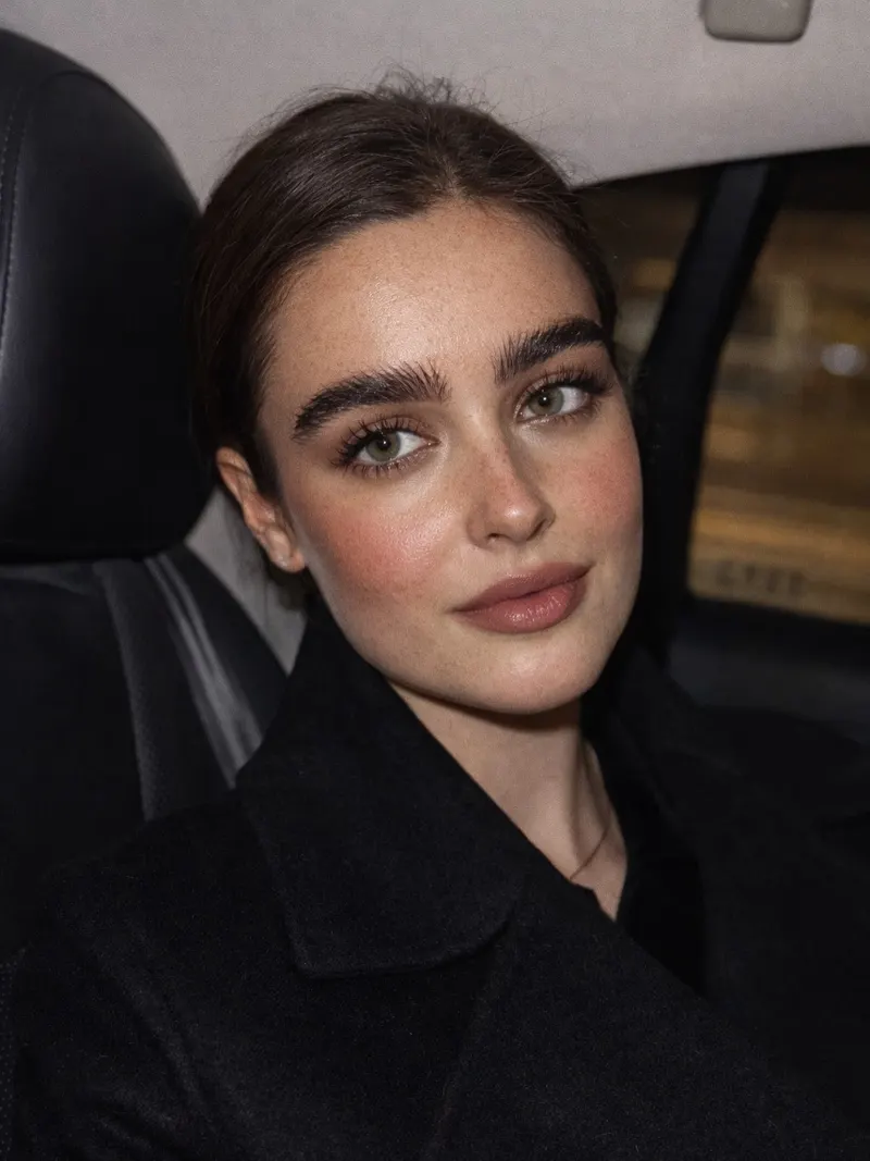 @dinadaian — Dina Daian