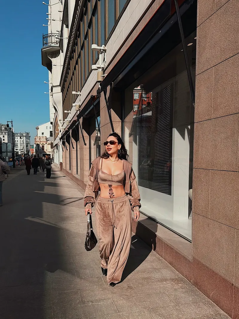 @sofiyabroyan — Sofiya Broyan