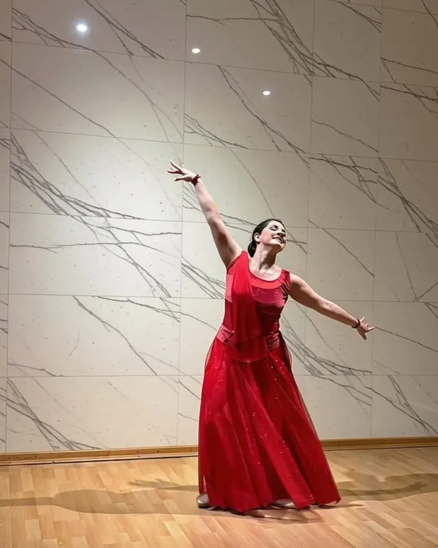 @margarit.armeniandance — Margarit · Armenian Dance